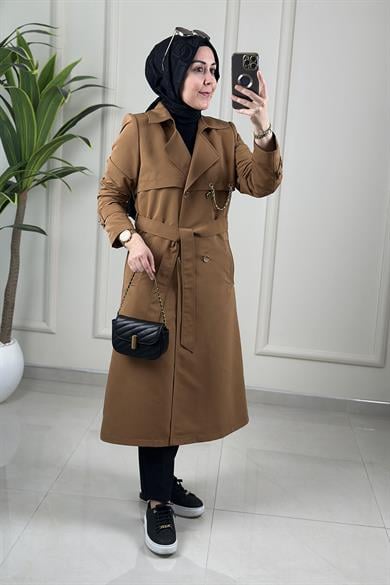 TrenchKruvaze Yaka Düğmeli Aksesuar Detaylı Kadın Trench Kap Taba MLH 3513