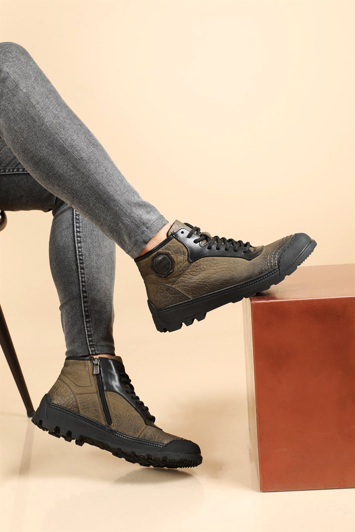 Libero 1339 Erkek Causal Bot - HAKİ