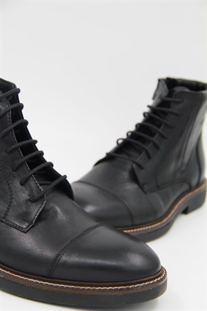 Freefoot 23213 Erkek Bot - SİYAH