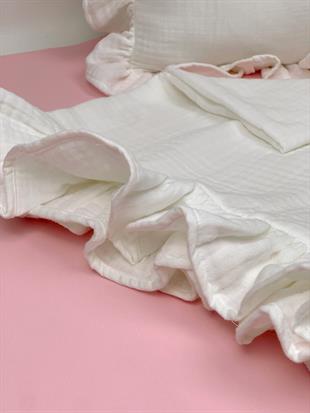 Beyaz 4 katlı fırfırlı multimüslin battaniye