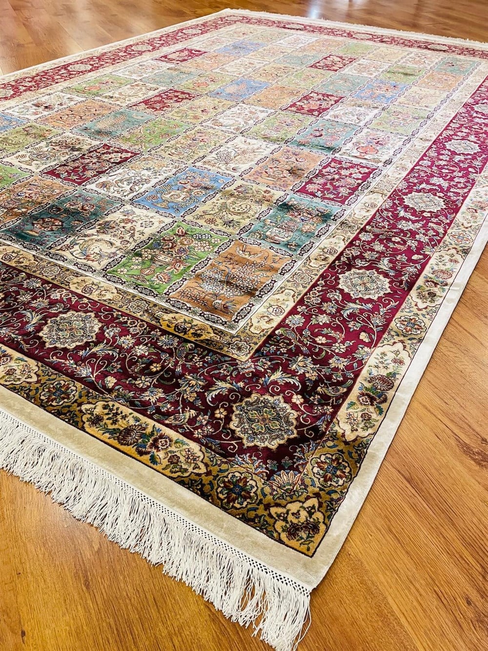 WOOLKNOT HALI QUM 2040 BORDO PAFTALI