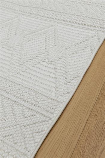 ELENA HALI ELİOS ES04