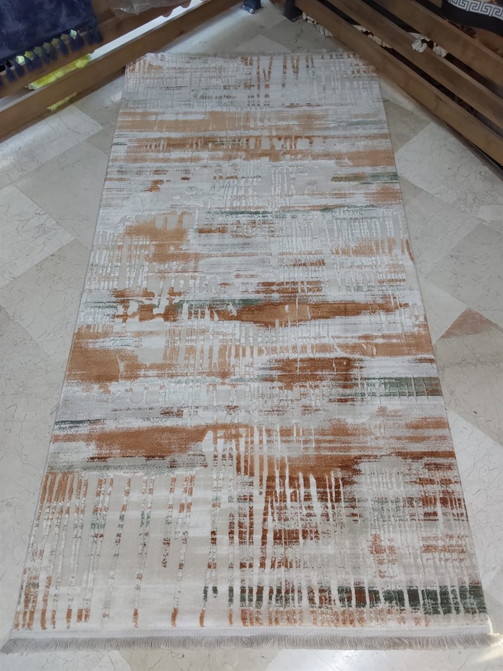 İPEKMEKİK   HALI  KESME RULO YOLLUK  6806A