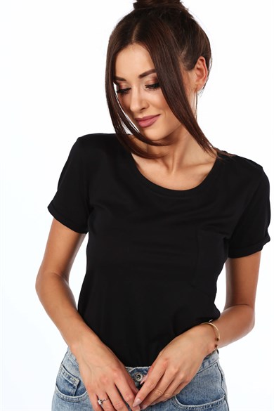 Bisiklet Yaka Cepli Kadın Tişört