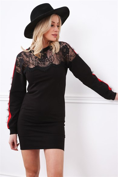 Dantel Detaylı Mini Elbise