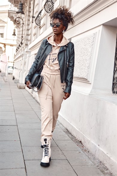 Kapüşonlu Kadın İkili Takım