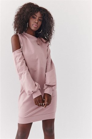 Omuz Dekolte Bağcık Detay Manşetli Rahat Elbise