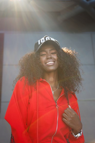 Püsküllü Oversize Kadın Sweatshirt