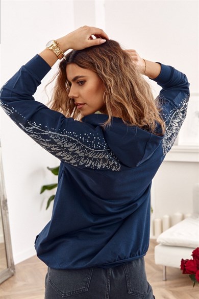 Taş İşlemeli Kanat Detaylı Kapüşonlu Kadın Sweatshirt