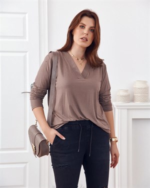 V Yaka Büyük Beden Kadın Bluz