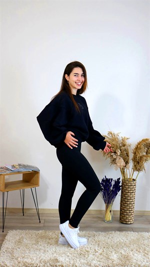Yarasa Kollu Sweatshirt ve Taytlı Kadın İkili Takım