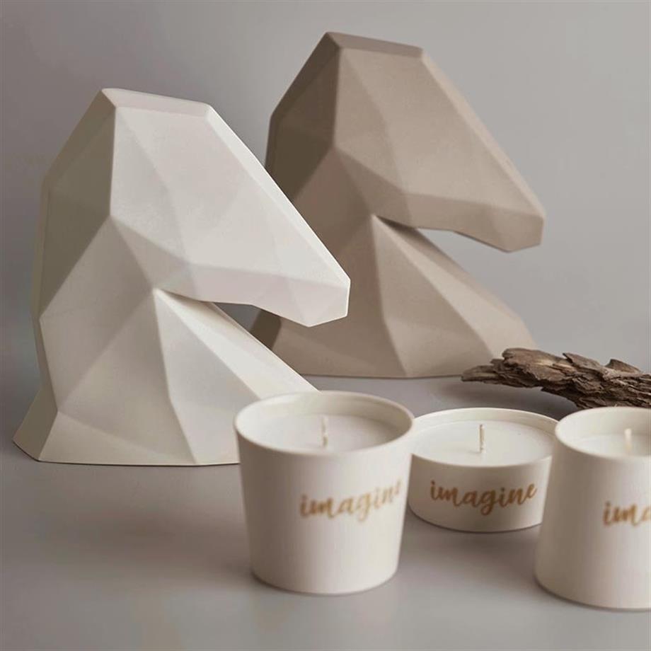 Dekoratif At Taş Mat