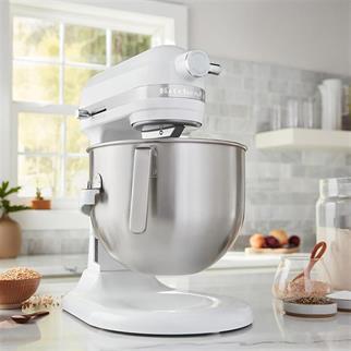 Kitchen Aid Heavy Duty Stand Mixer - White 6.6 Lt. 5KSM70JPXEWH