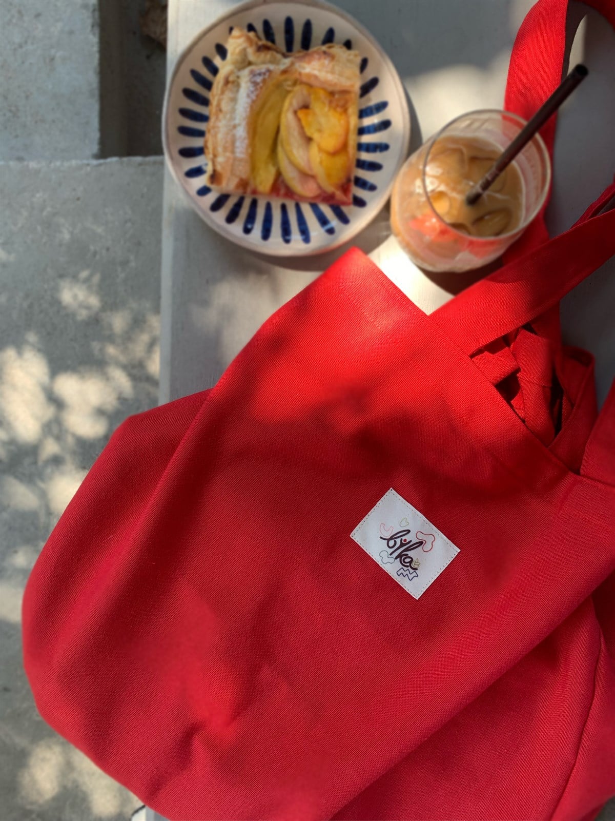 Kırmızı Körüklü Bez Çanta