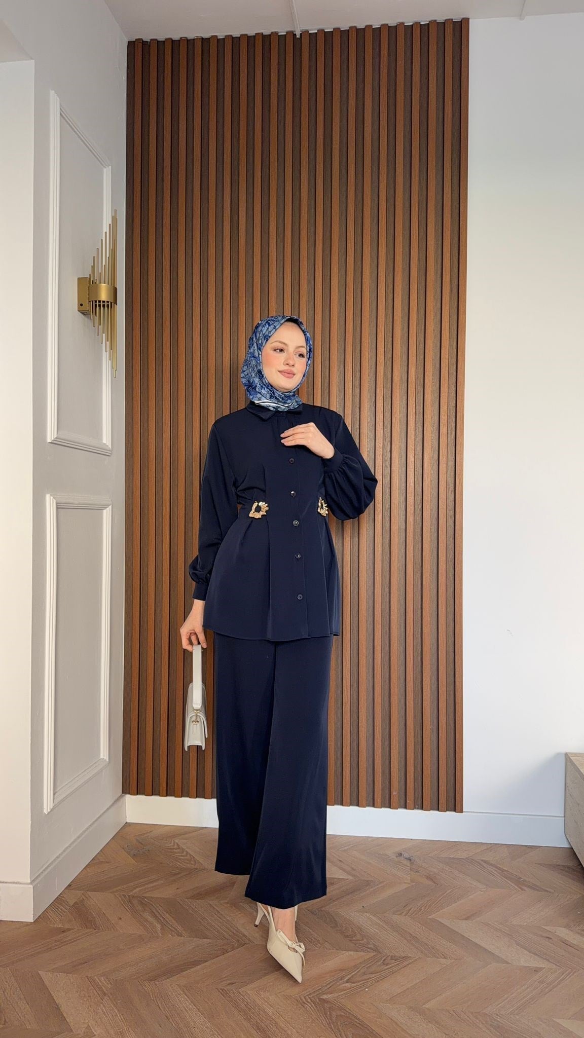 MEYSA TROUSER SETS Dia Gold Detaylı Krep Takım Lacivert