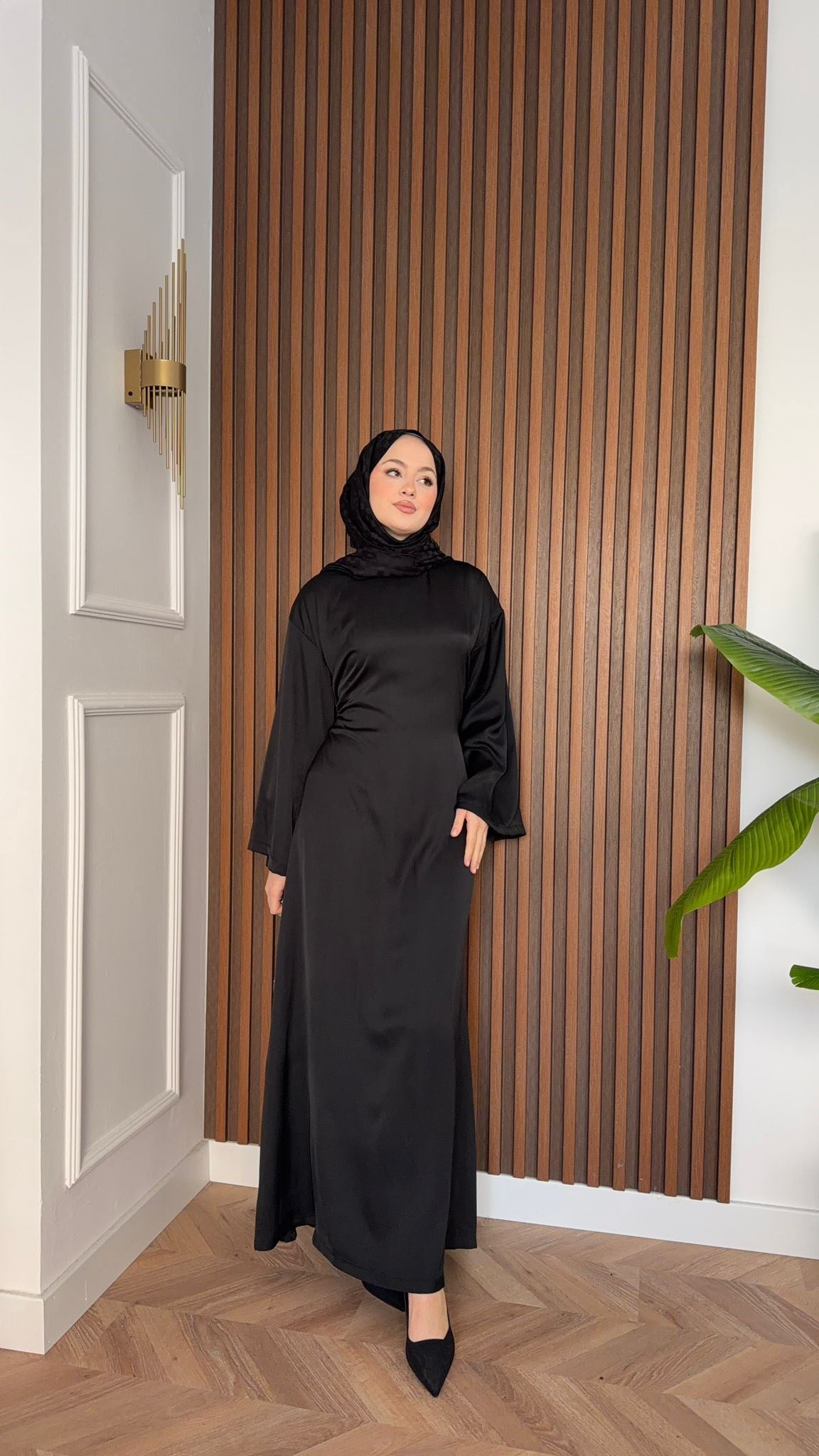 Kiss Saten Bağlamalı Elbise Siyah