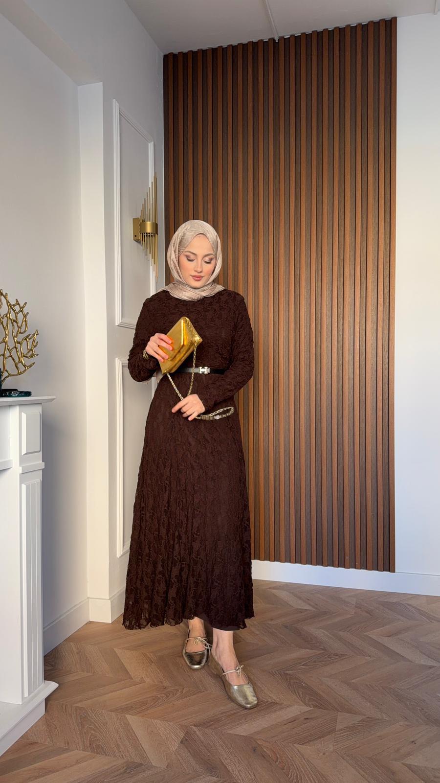 Paris Belted Dantel Dress Brown