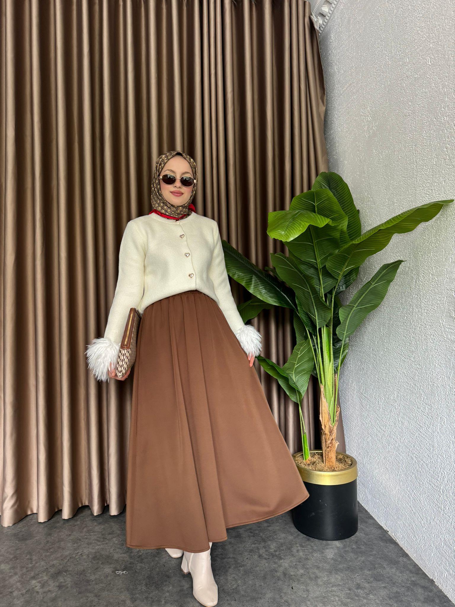 Puff Scuba Fabric Skirt Brown