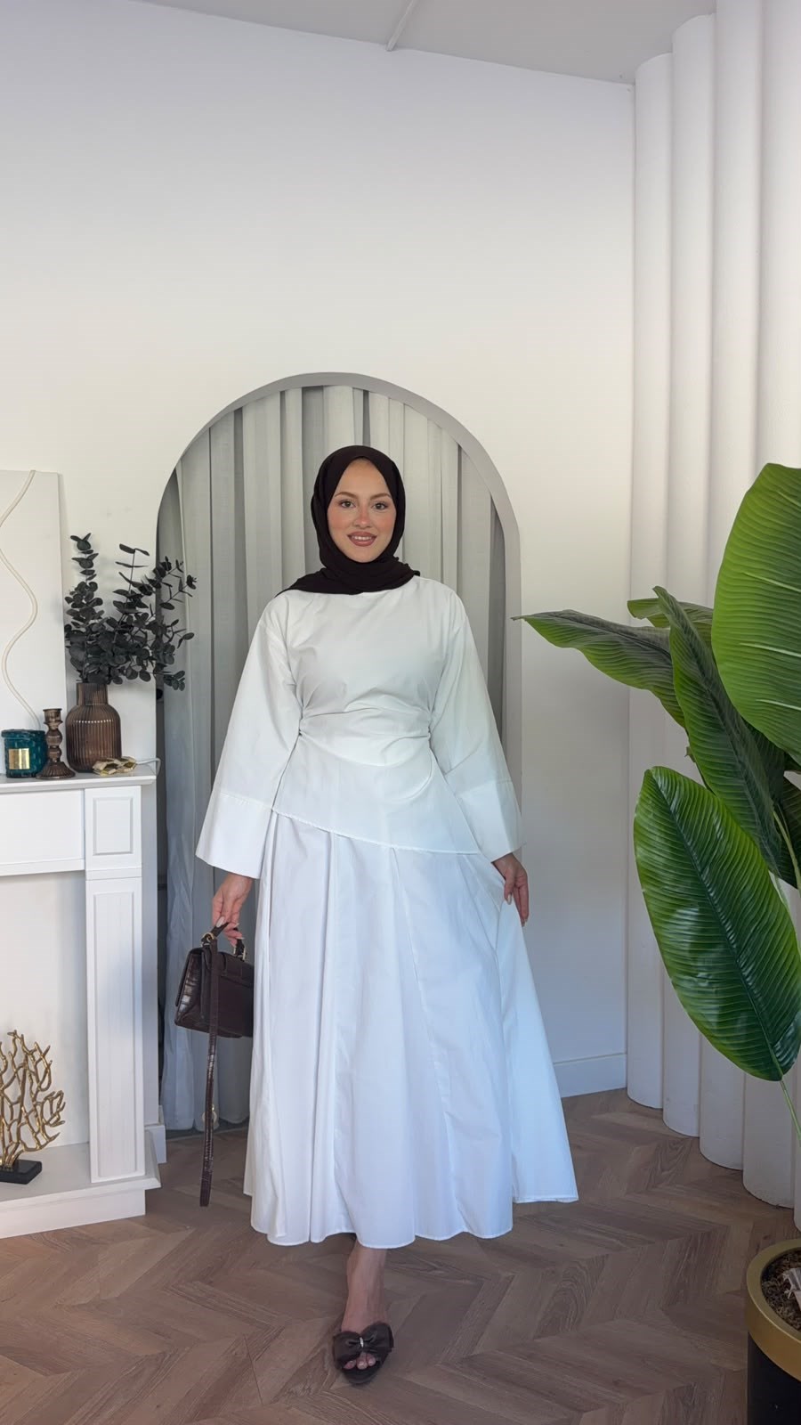 MEYSADESIGN ETEK TAKIM Hawai Asimetrik Etekli Takım Beyaz