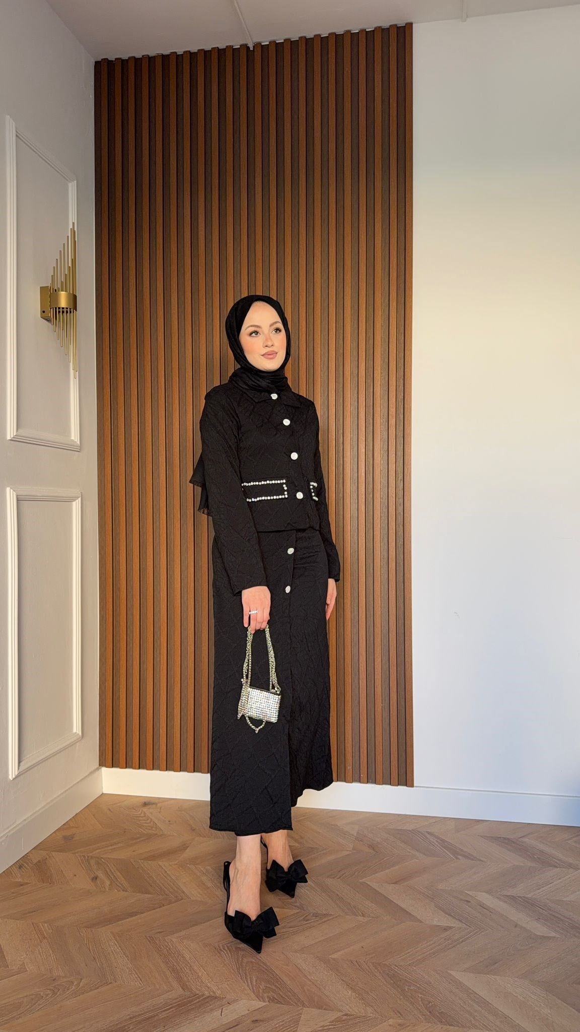 MEYSADESIGN SKIRT SETS İnci İşlemeli Kalem Etekli Takım Siyah