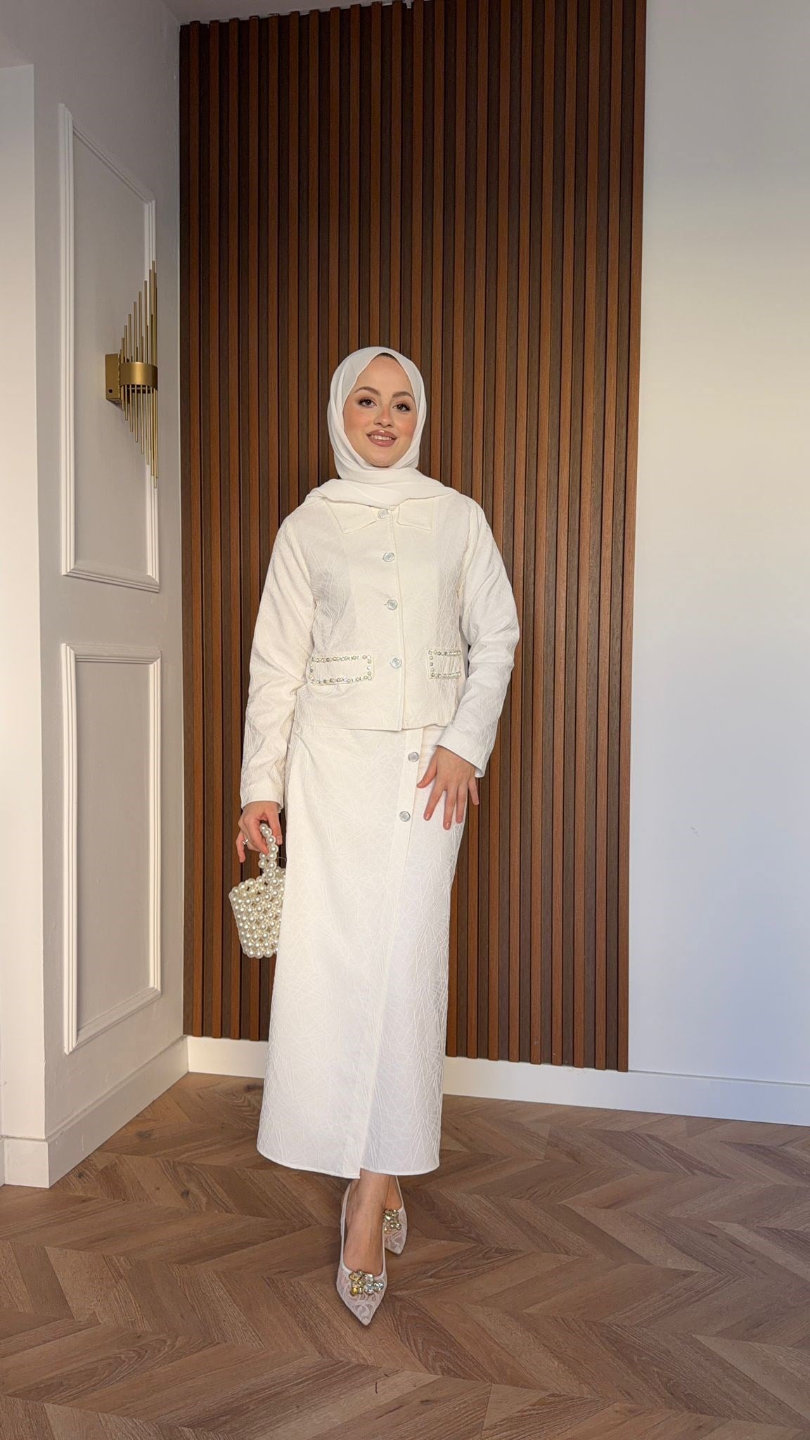 MEYSADESIGN SKIRT SETS İnci İşlemeli Kalem Etekli Takım Beyaz