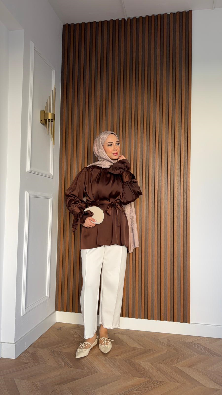 MEYSADESIGN SHIRTS Kol Ucu Büzgülü Saten Gömlek Acı Kahve