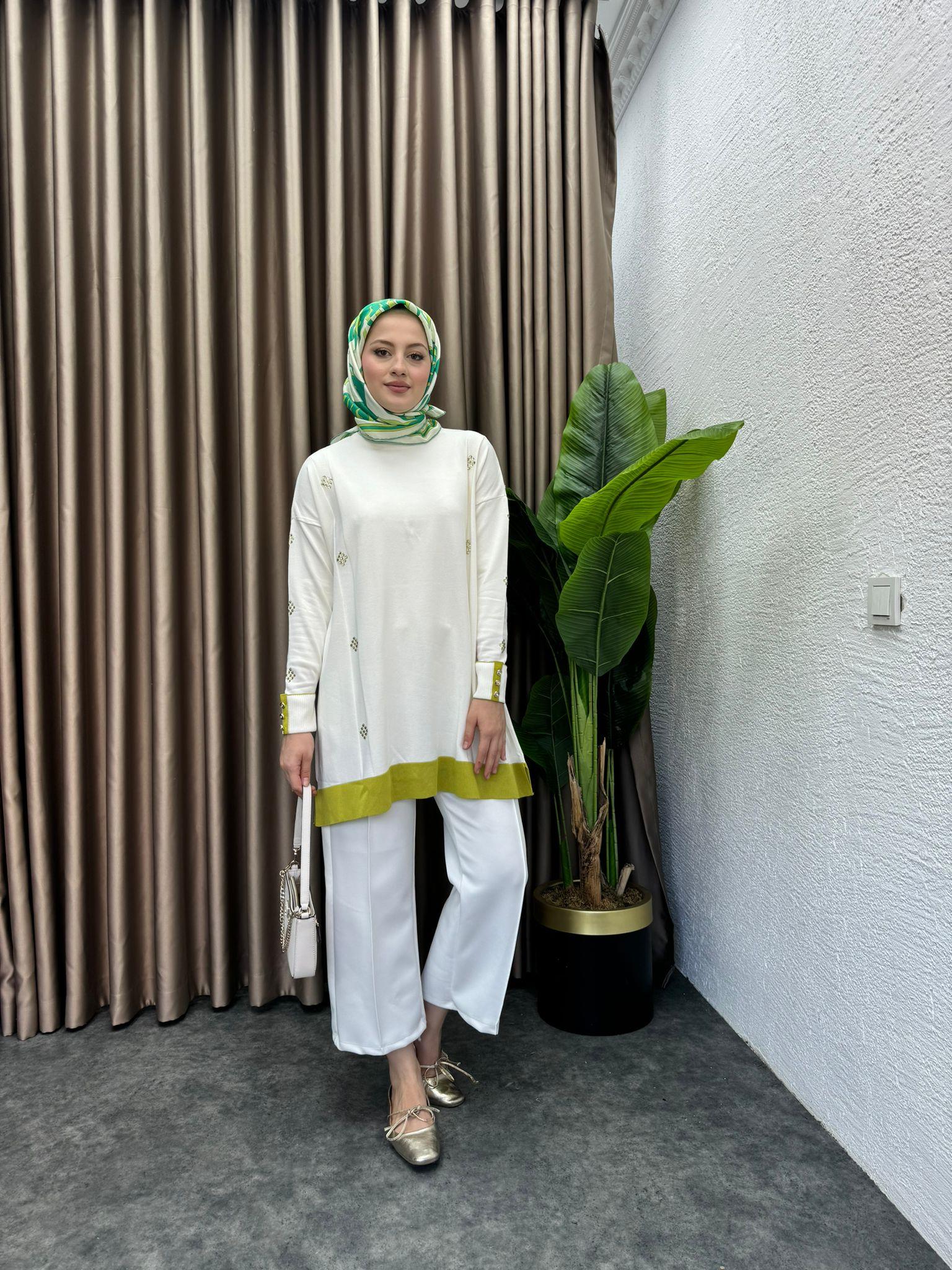 Dual Color Embellished Merserized Tunic Oil Green