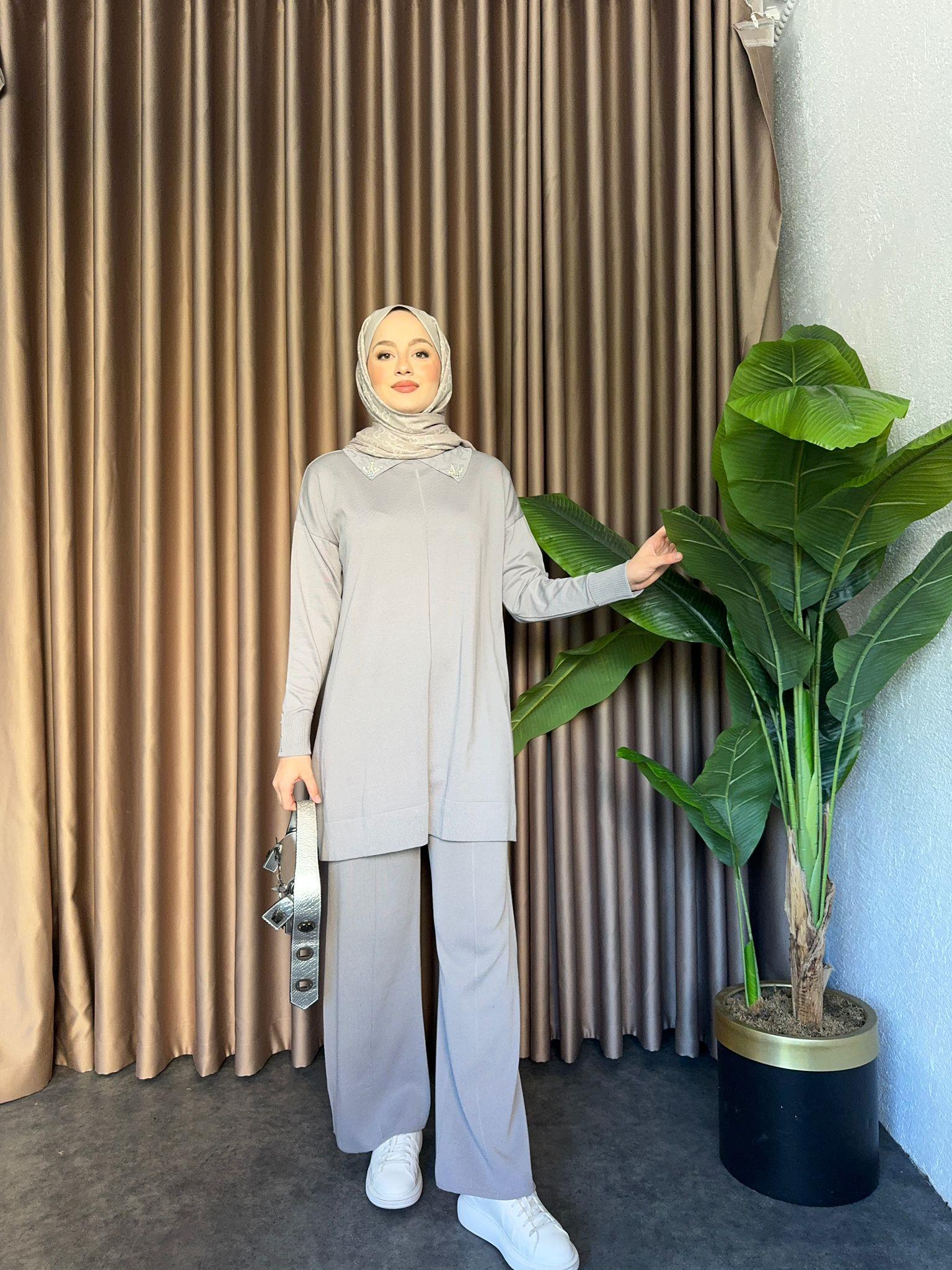 Embellished Merserized Knit 2-Piece Set Grey