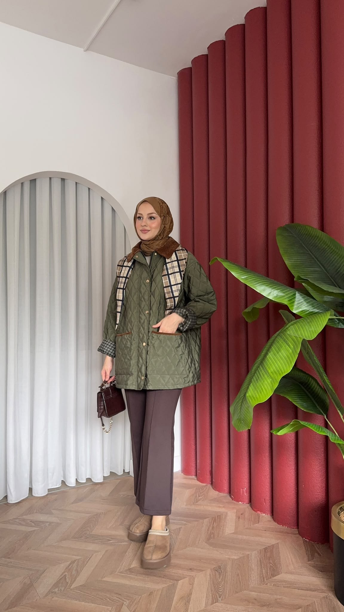 MEYSADESIGN MONT Kapitone Fularlı Mont Mint