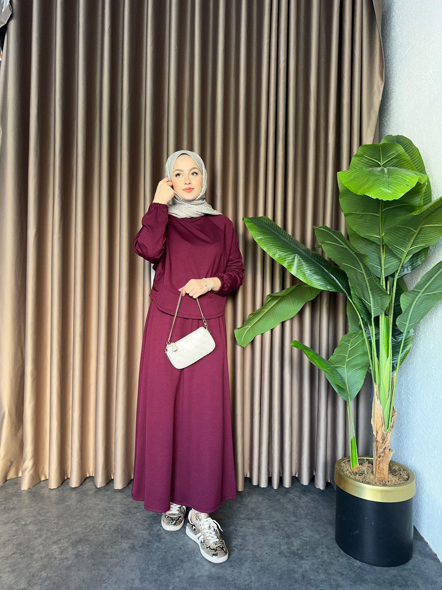 Basic Skirt Oysh 2-Piece Set Burgundy