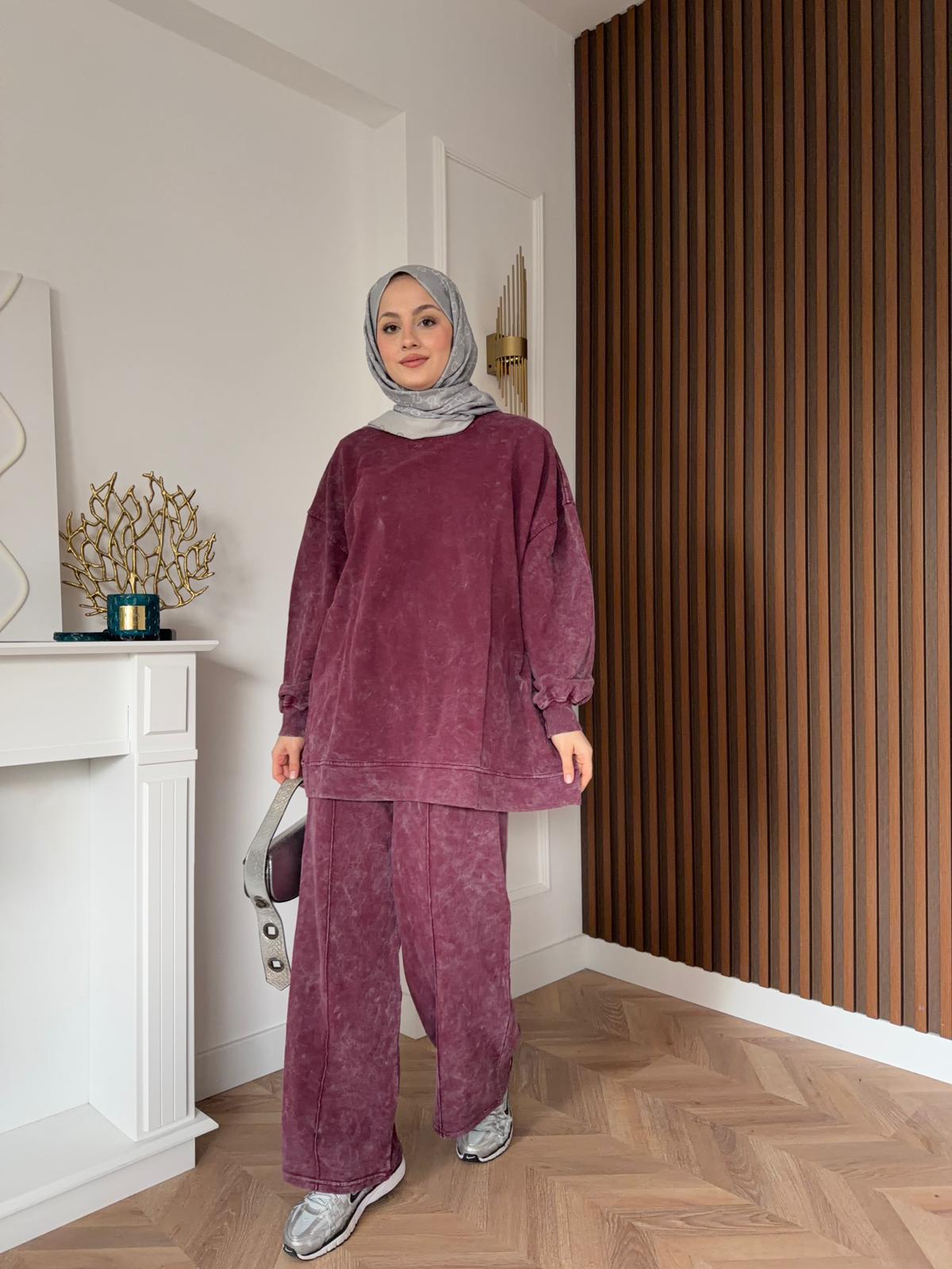 Batik Patterned Sport 2-Piece Set Burgundy