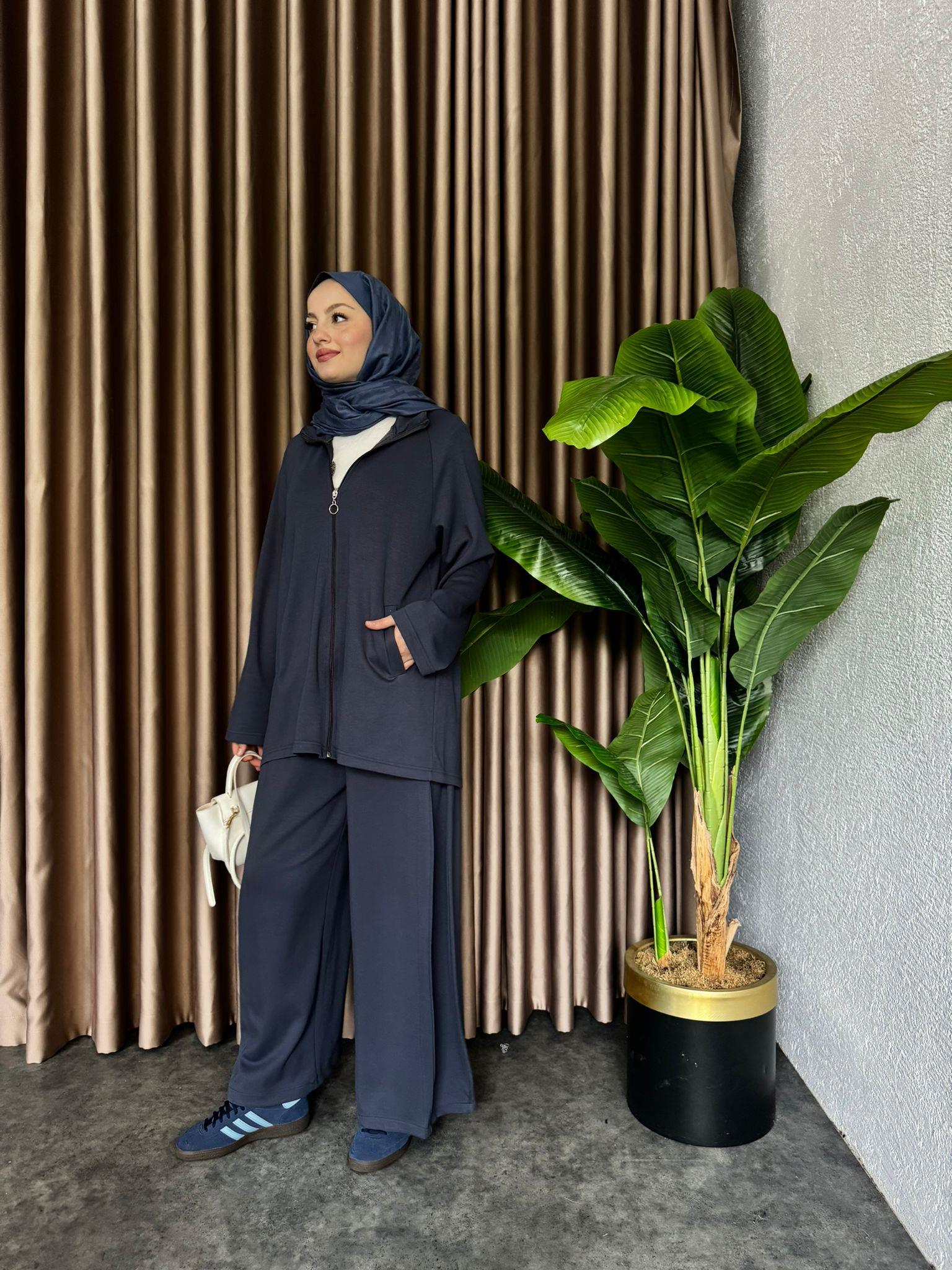 Zippered Oysh 2-Piece Set Anthracite