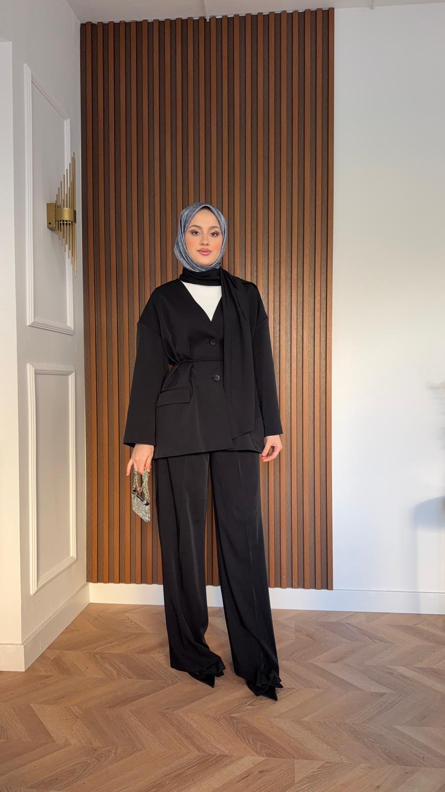 Laura Fularlı Ceketli İkili Takım Siyah