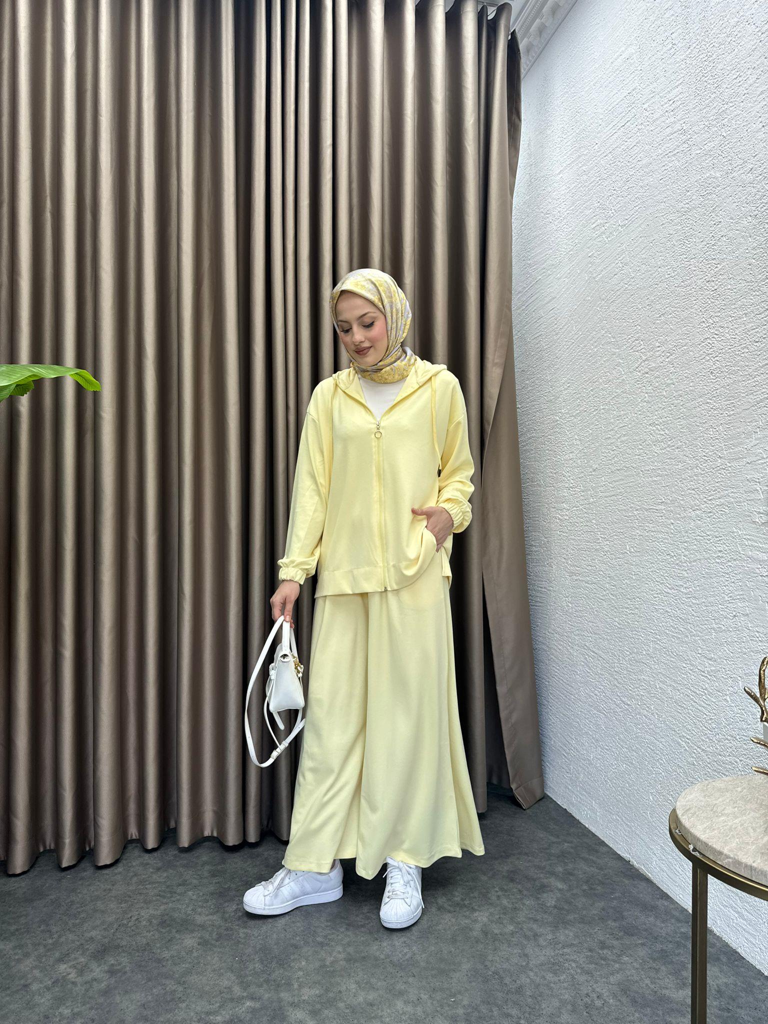 Sabrina Oysshoo 2-Piece Set Yellow