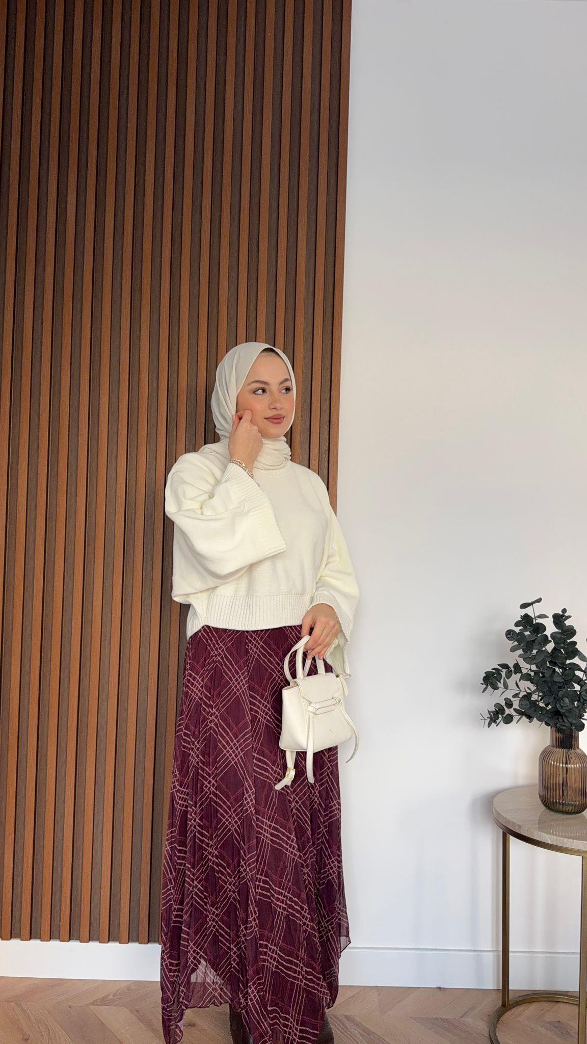 Crop Knitted Sweater Ecru