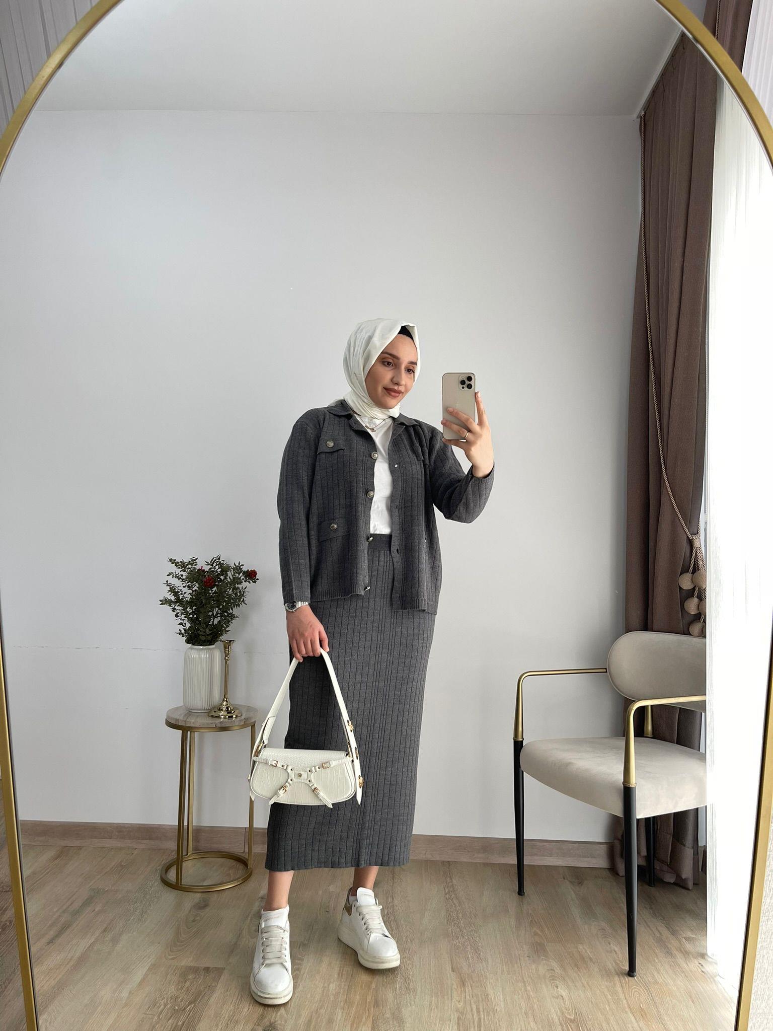 Sare Knit Skirt Set Anthracite