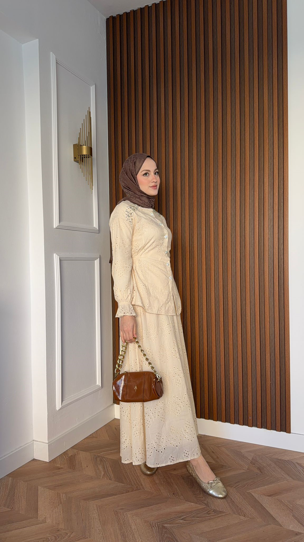 MEYSA SKIRT SETS Omzu Taş İşlemeli Fisto Etekli Takım Krem