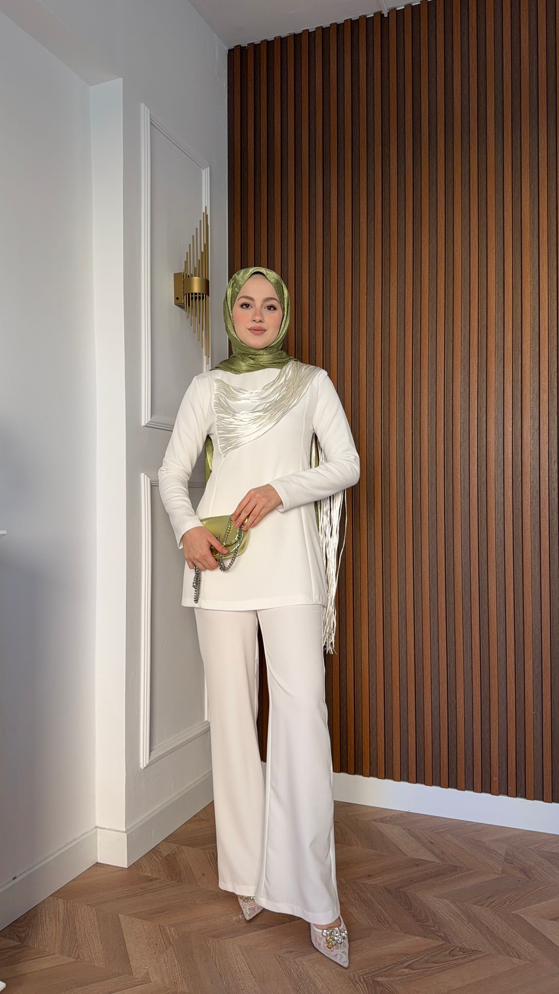 MEYSA TROUSER SETS Püsküllü İp Detaylı Krep Takım Beyaz