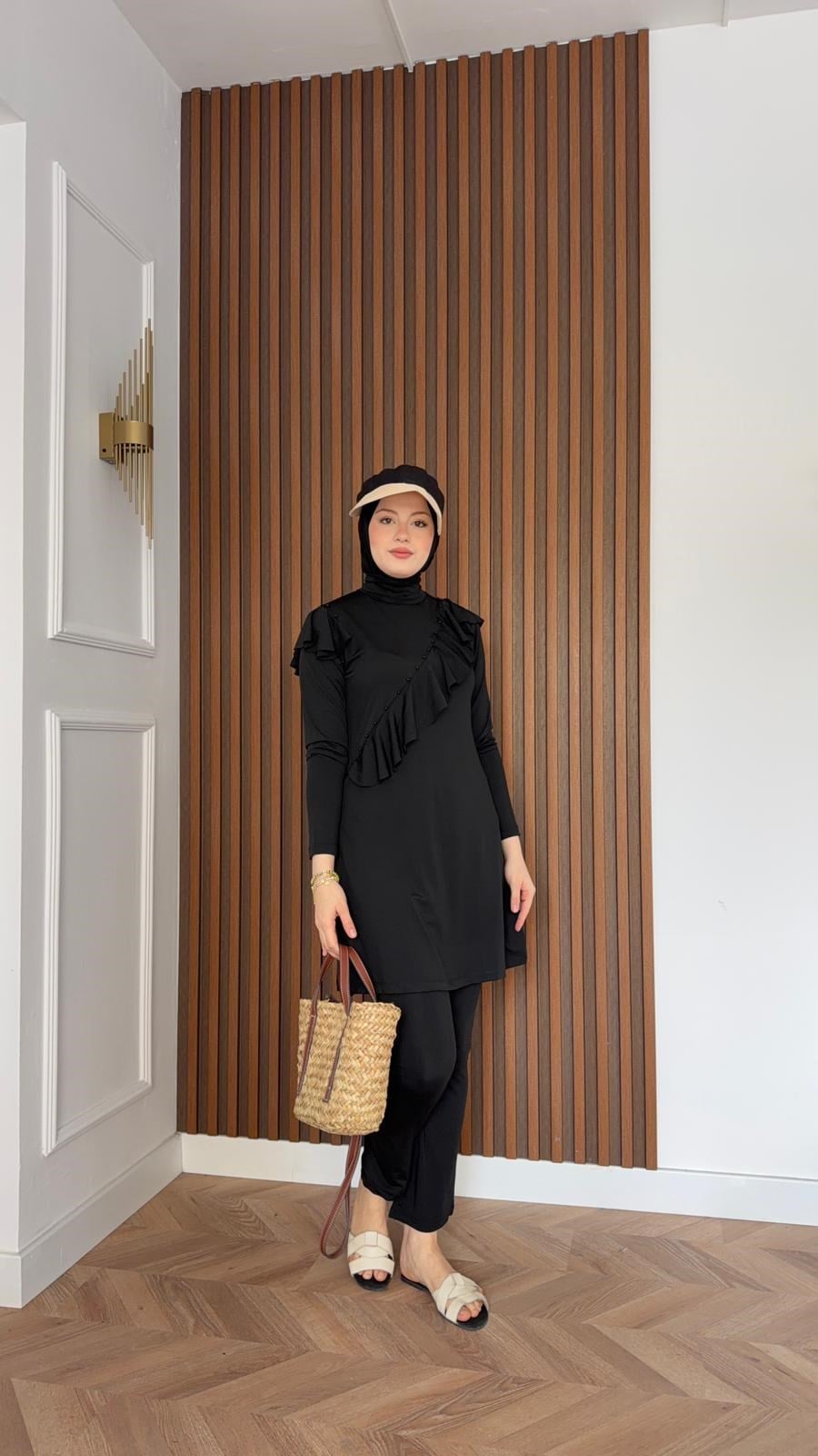 MEYSA TESETTÜR MAYO 3071-Volanlı İncili Üçlü Tesettür Mayo Seti