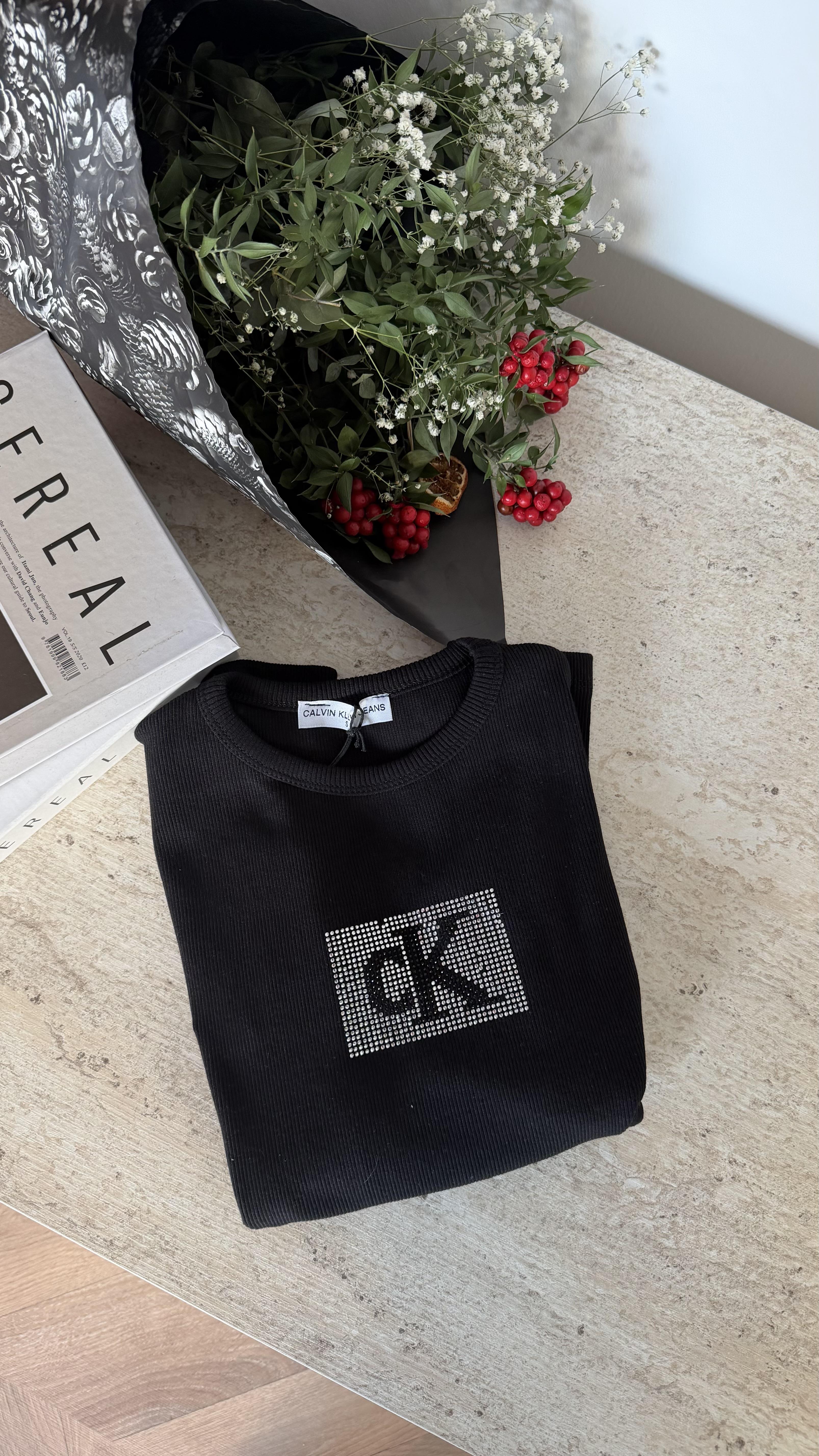 Ck Embellished Long Sleevelu Bady Black