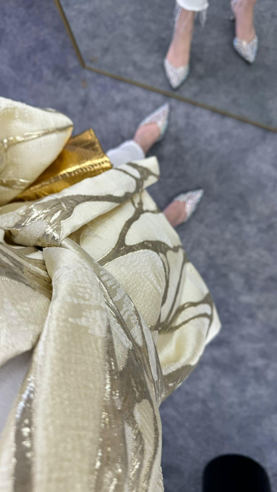 Patterned Taffeta Brocade Jacket Gold