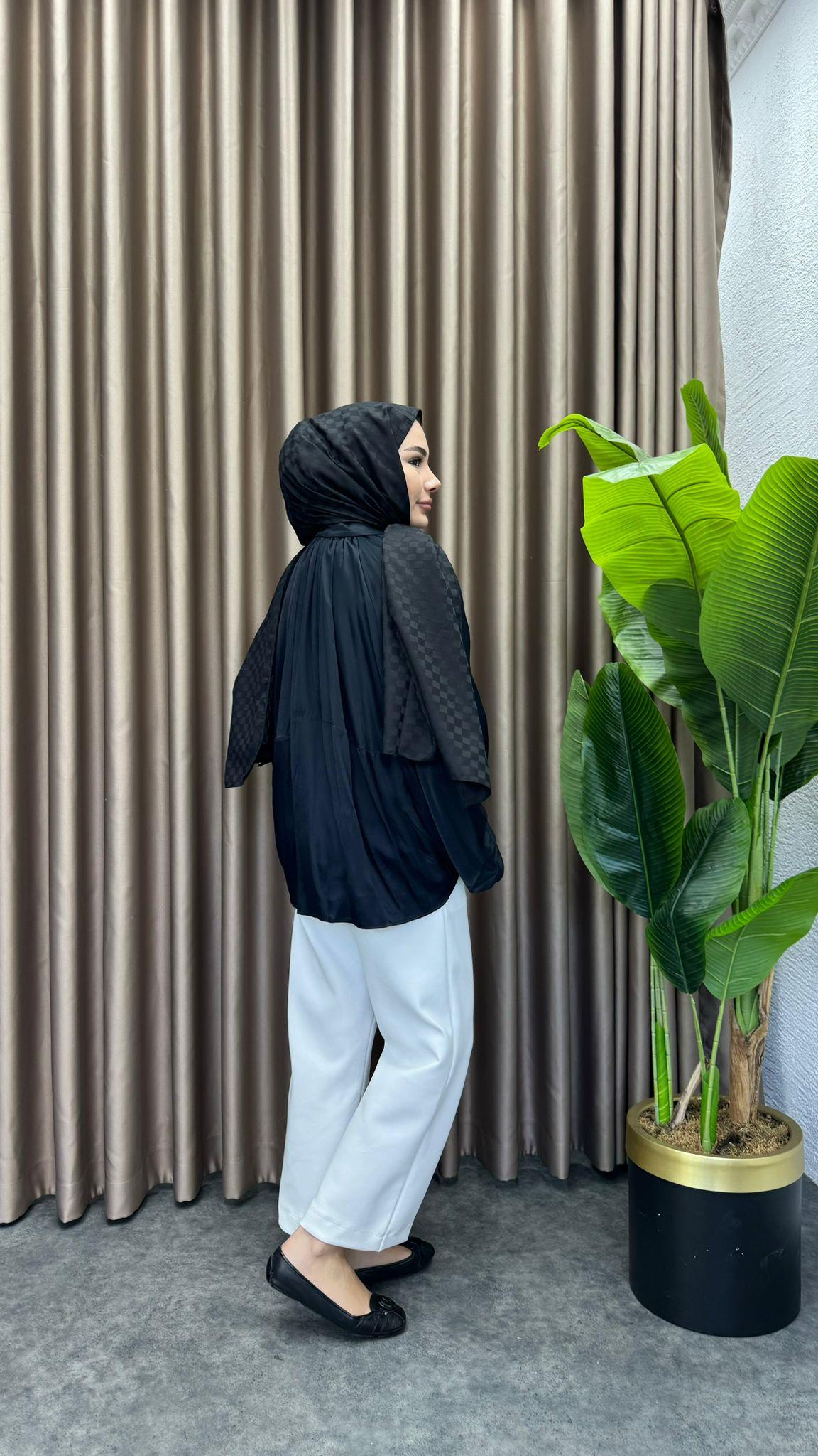 Satin Zr Bat Sleeve Jacket Black