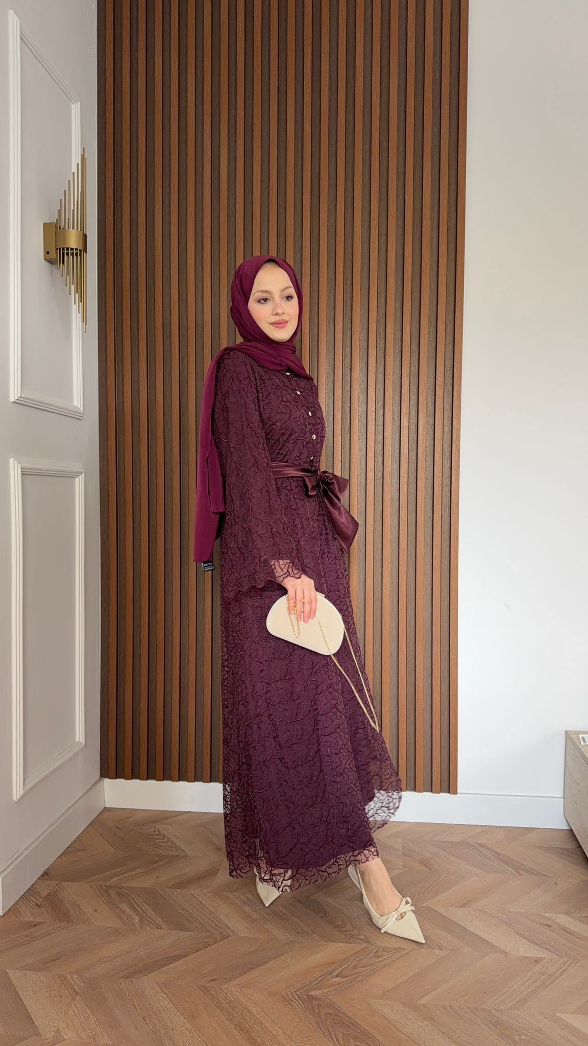 MEYSADESIGN ELBİSELER Gisha Dantelli Saten Kemerli Elbise Bordo