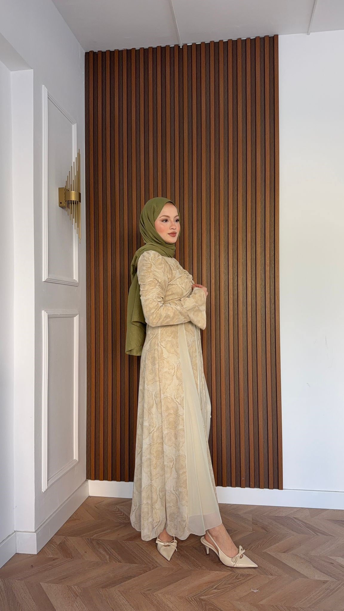 MEYSADESIGN ELBİSELER Lara Baskılı Desenli Şifon Elbise Krem