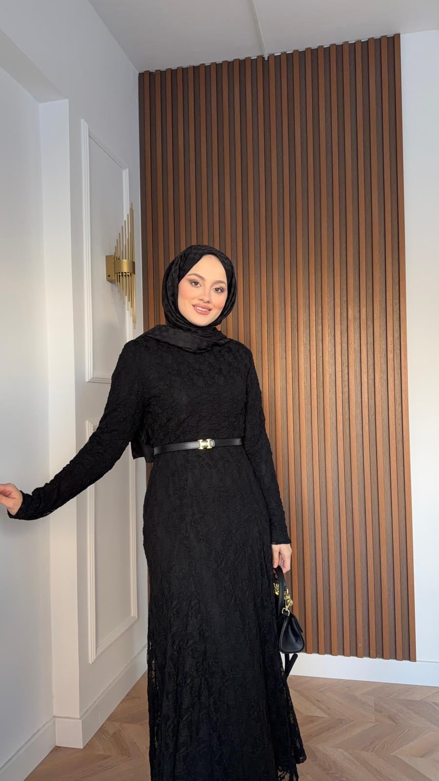 Paris Belted Dantel Dress Black