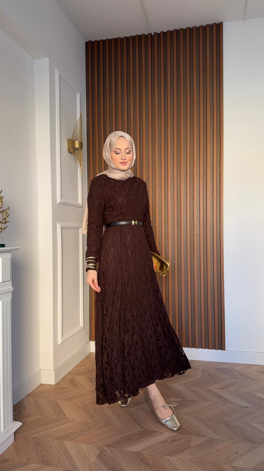 Paris Belted Dantel Dress Brown