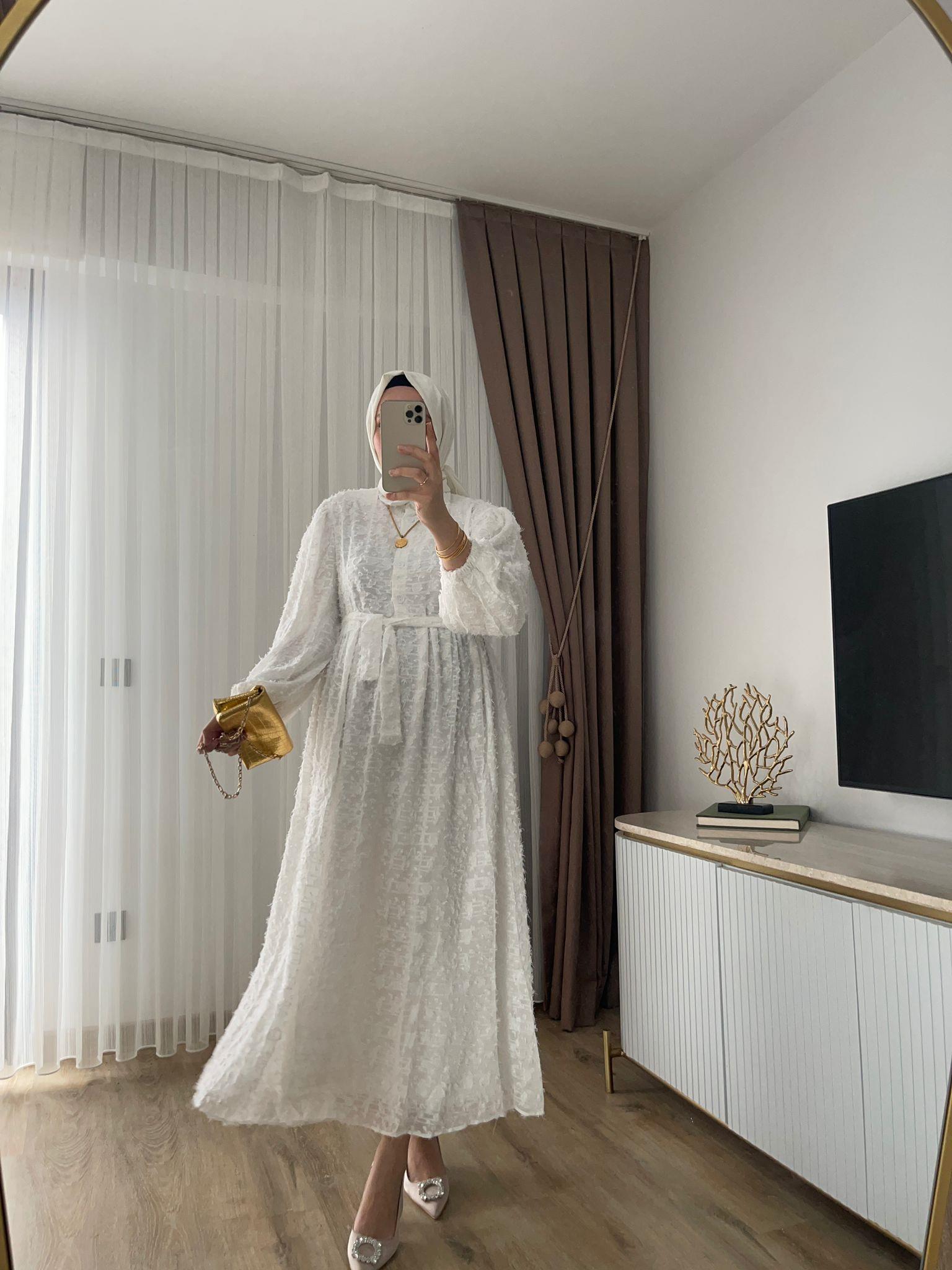 Saçaklı Şifon Elbise Beyaz | Meysadesign | En Trend Kadın Giyim Mağazası |  Yeni Sezonda Modern Güçlü ve Minimal - Bu Aya Özel Fiyatlar