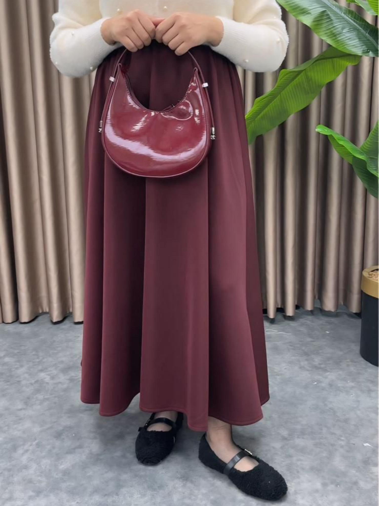 Puff Scuba Fabric Skirt Burgundy