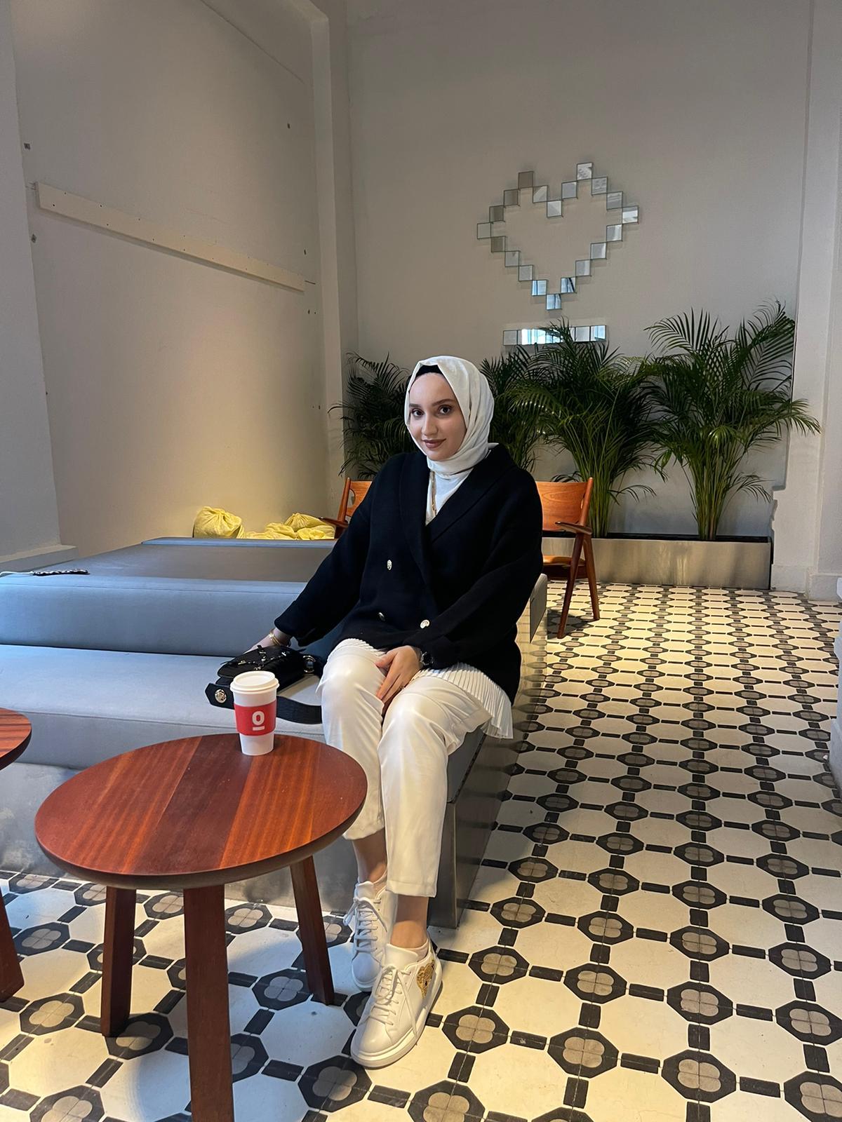 MEYSADESIGN HIRKA Gold Düğmeli Çelik Örme Hırka Siyah