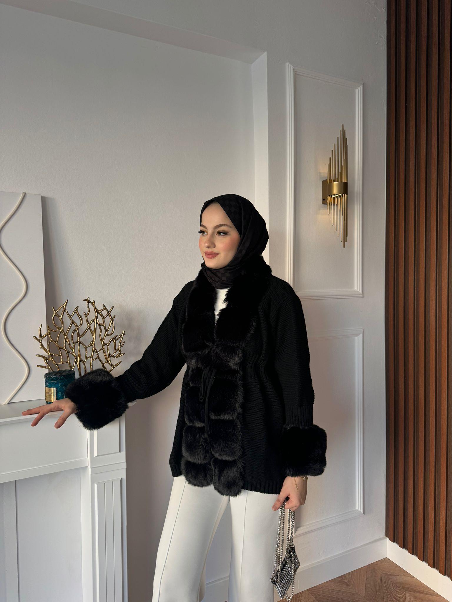 Monro Fur Detail Cardigan Black